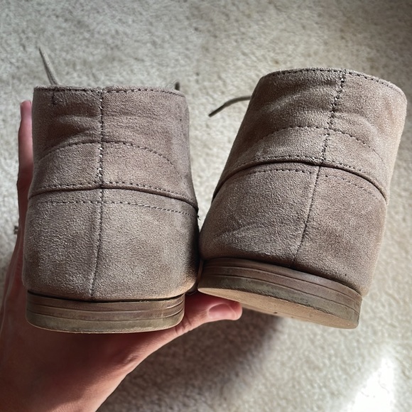 DOLCE VITA Flat Lace Up Shoes - Picture 5 of 8